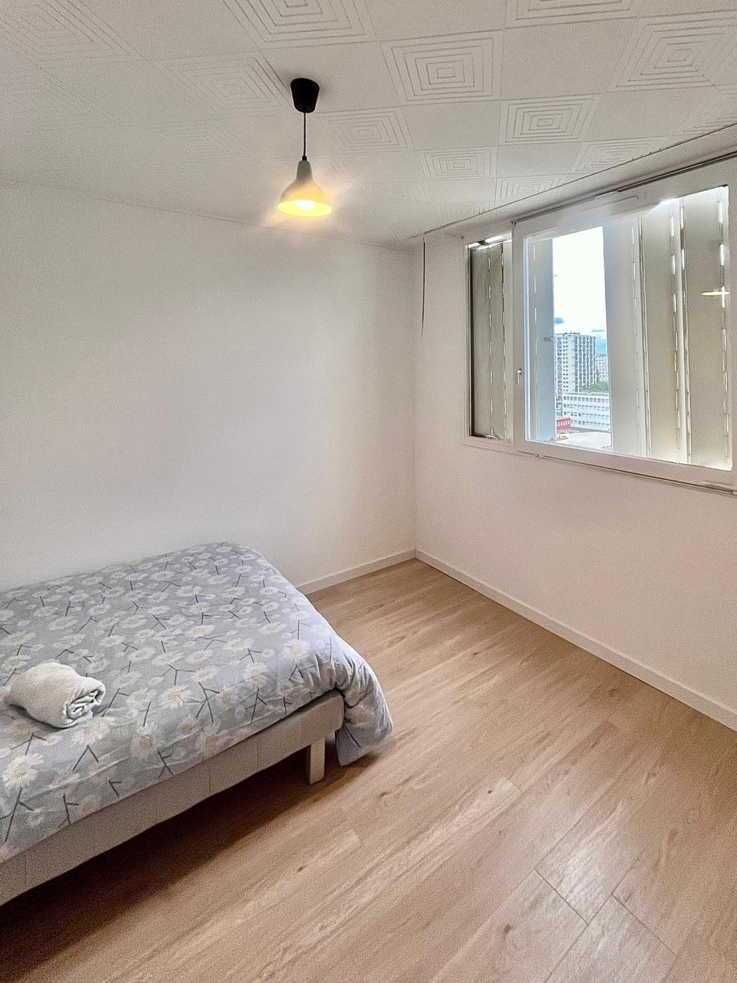 Apparemment Spacieux T5 Lyon Exteriör bild